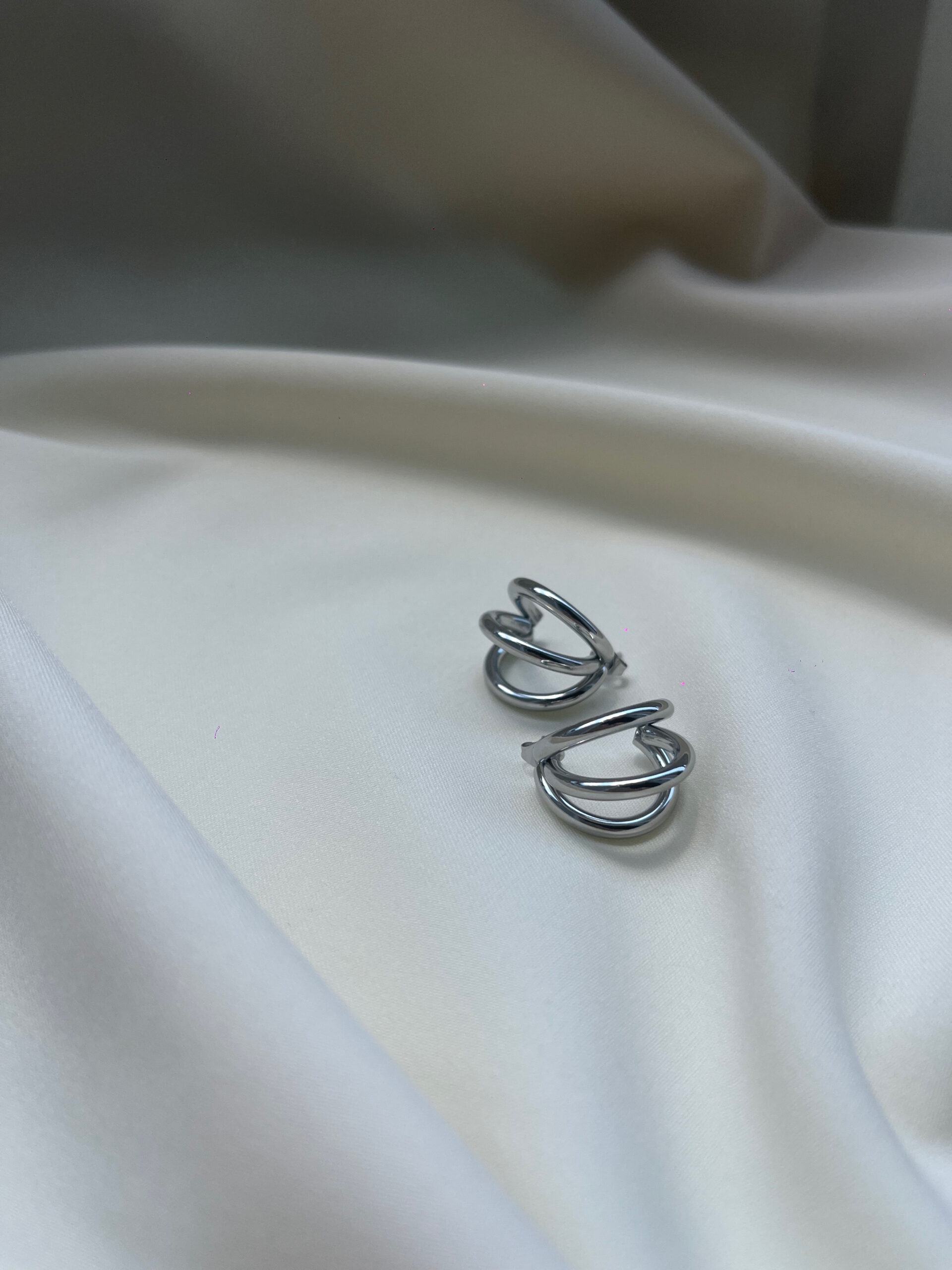 113005 Silva Trinity - Image 1