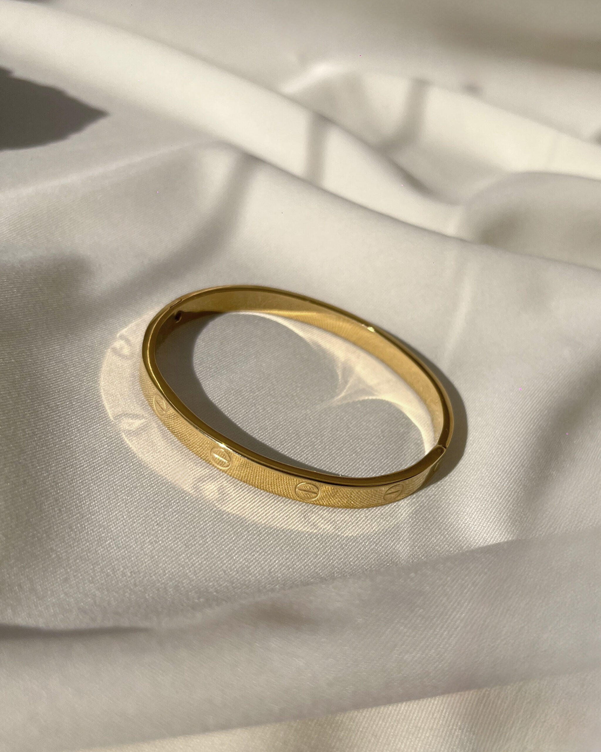 249138 Gold Cherie - Image 1