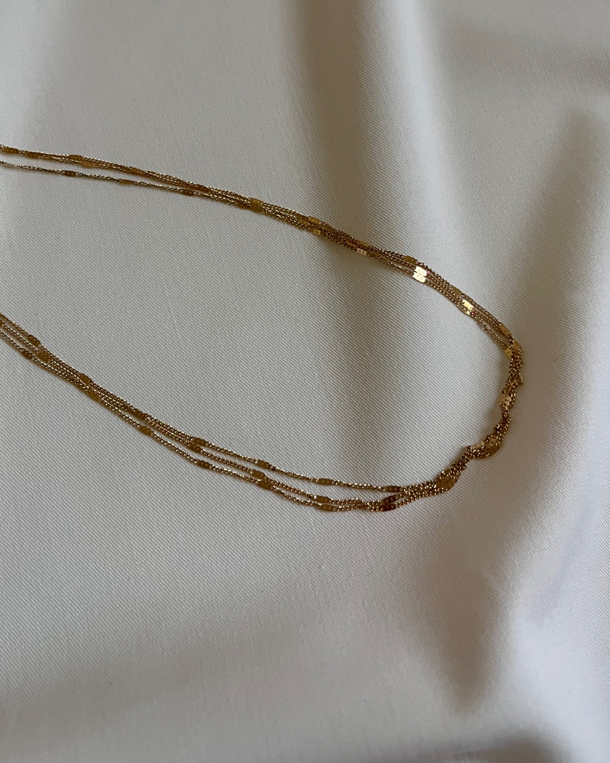 63098 Subtle Shine - Image 1