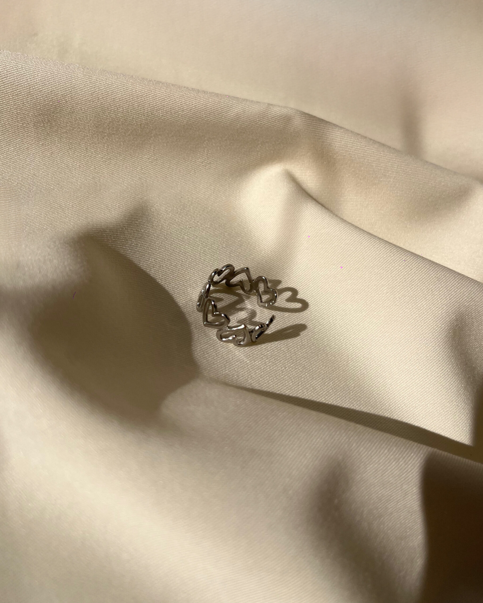 65677 Amara - Image 1