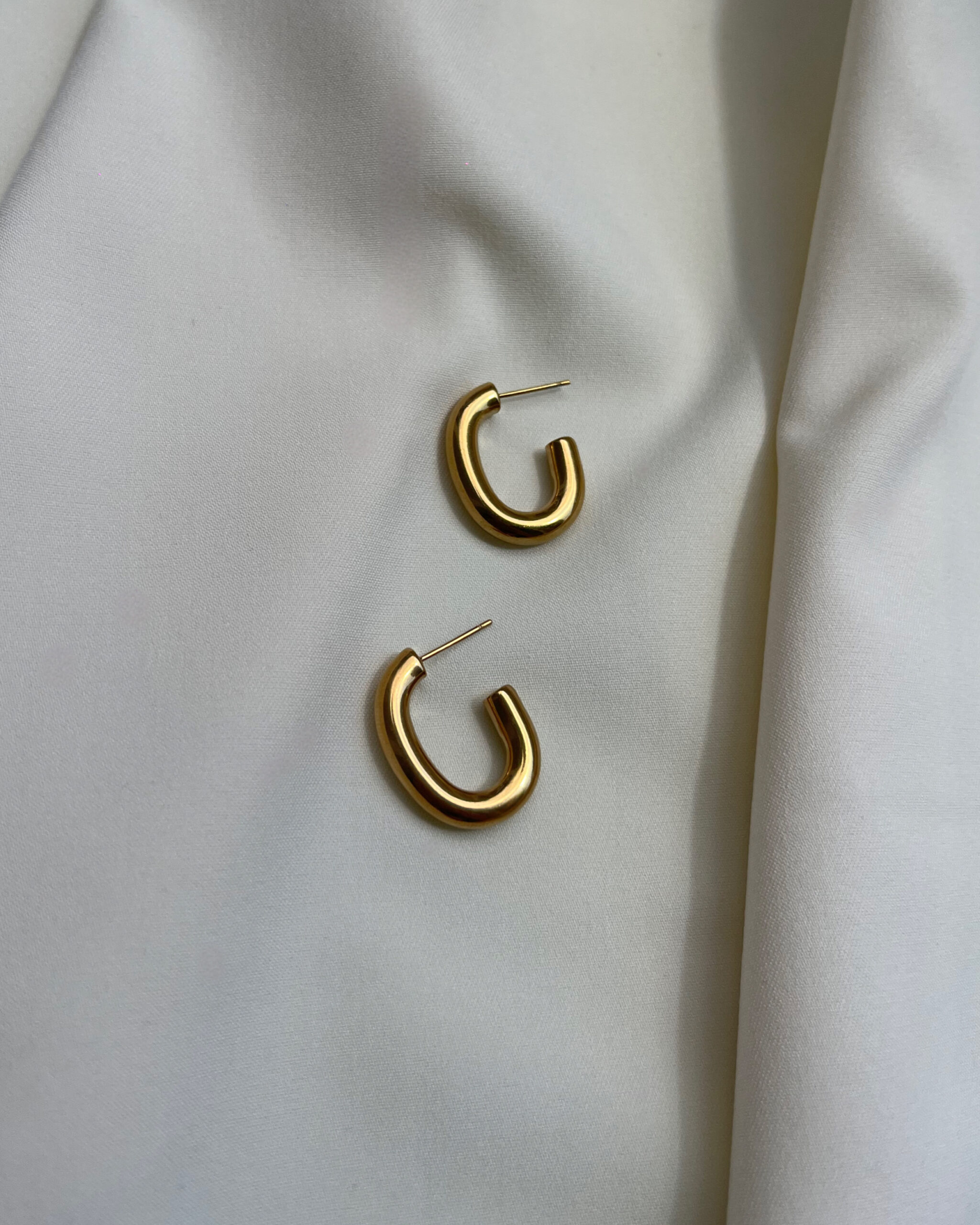 76870 Goldie - Image 1