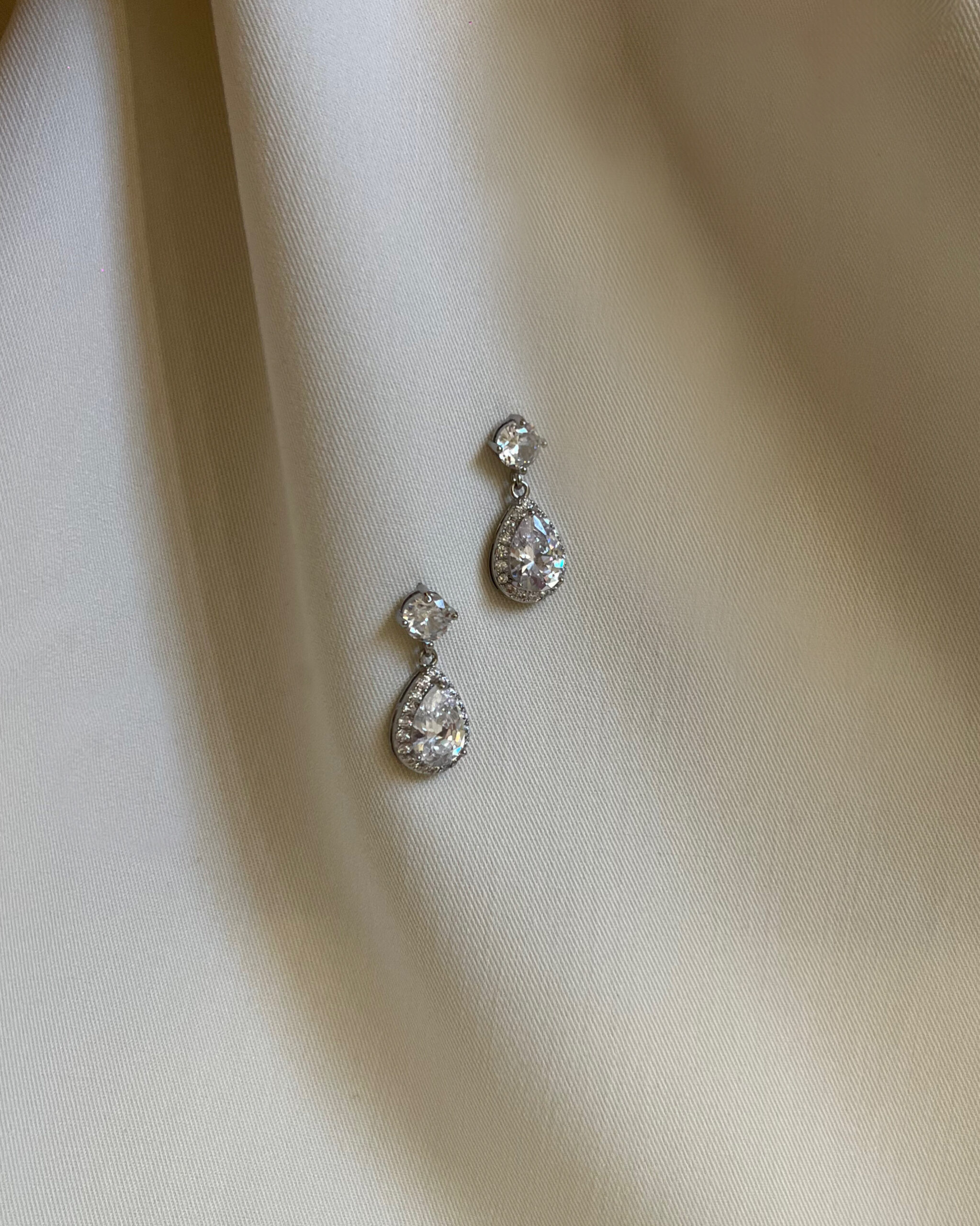 94243 Crystal Tear - Image 1