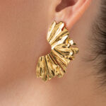 Elara Gold Earrings - Image 2